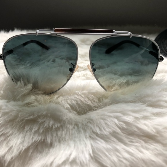 Balenciaga sunglasses in white - Picture 2 of 8